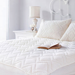 Dormeir Mattress Protector by St Geneve - Made In Canada