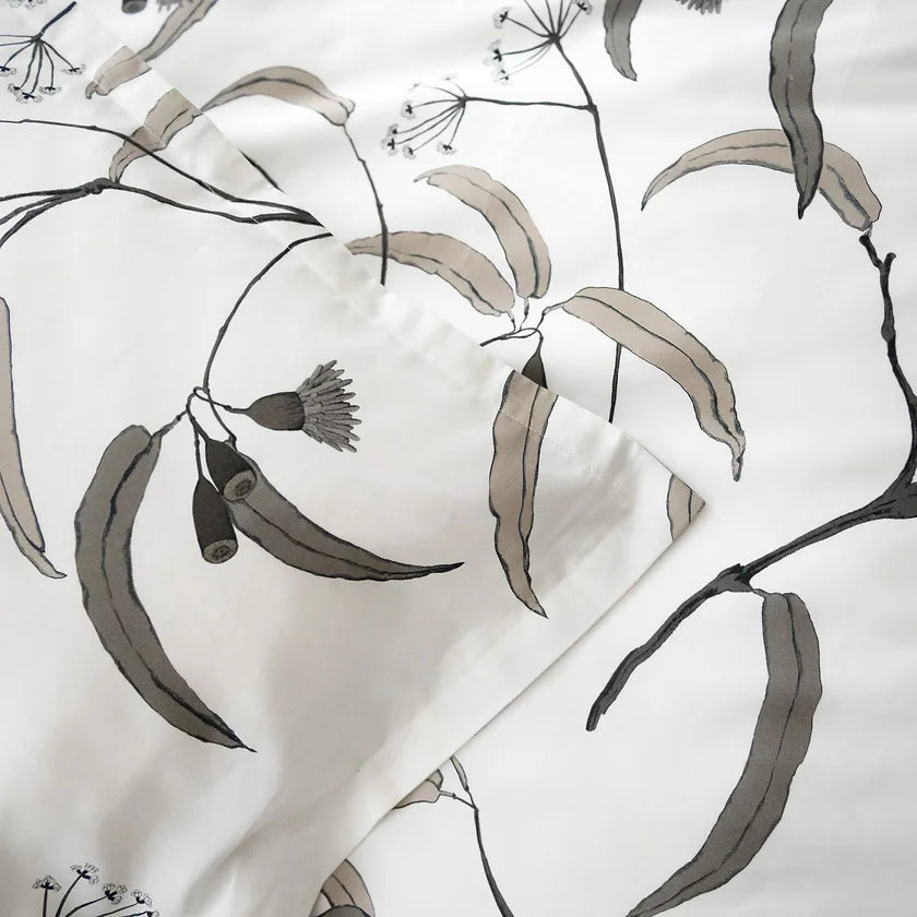 Cordao | Printed Sateen Bedding by St Geneve -Made for St. Genève in Portugal