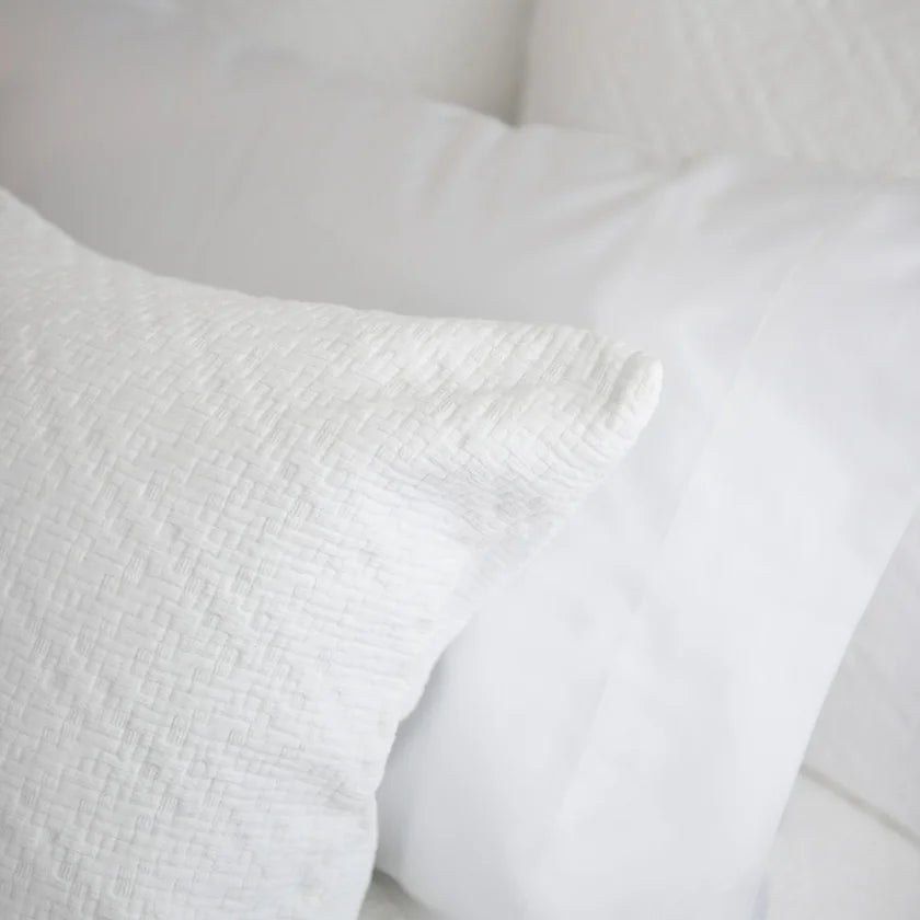 Rochelle | Matelassé Bedding by St Geneve Fine Linen Made for St Genève in Portugal