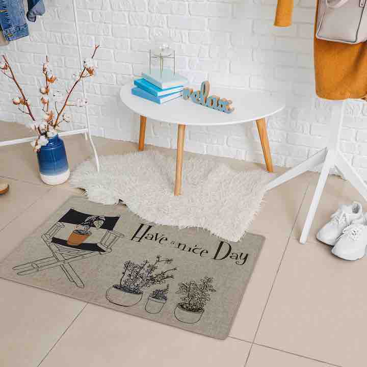 Nice Day Poly Mat 1.5' x 2.5'