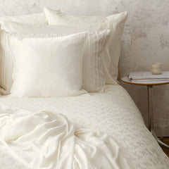 Anello Alabaster | Jacquard Bedding by St Geneve - Fabric from Italy Sewn in Canada