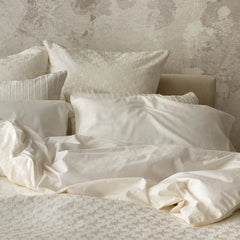 Anello Alabaster | Jacquard Bedding by St Geneve - Fabric from Italy Sewn in Canada