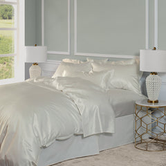 Avorio | 100% Silk Sateen Bedding by St Geneve - Fabric from Germany Sewn in Canada