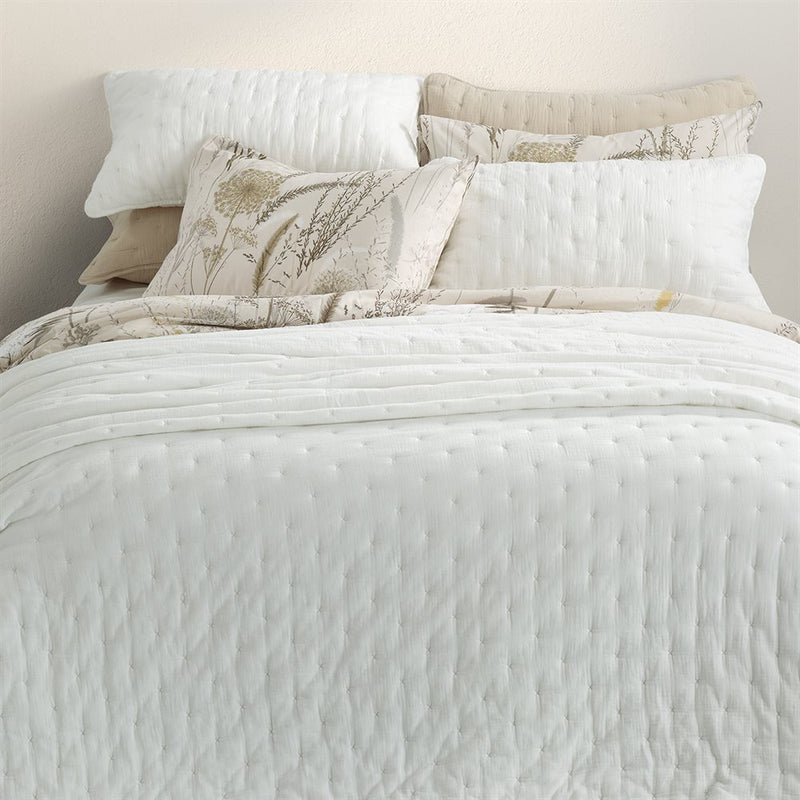 MOUSSELINE WHITE QUILT