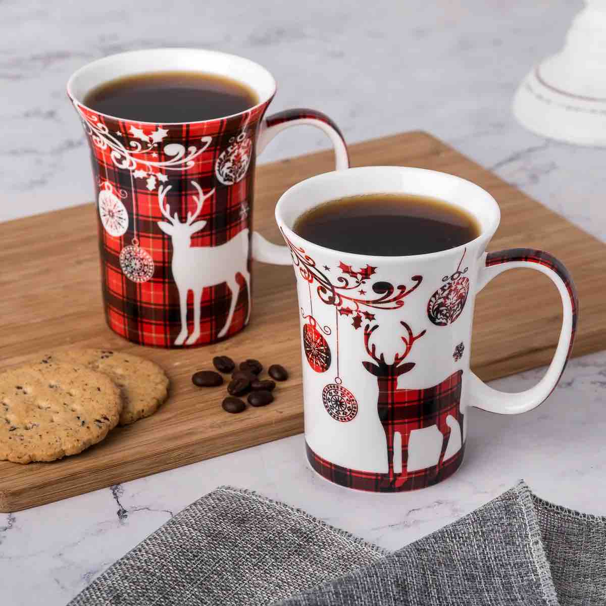'Holiday Reindeer' Mug Pair
