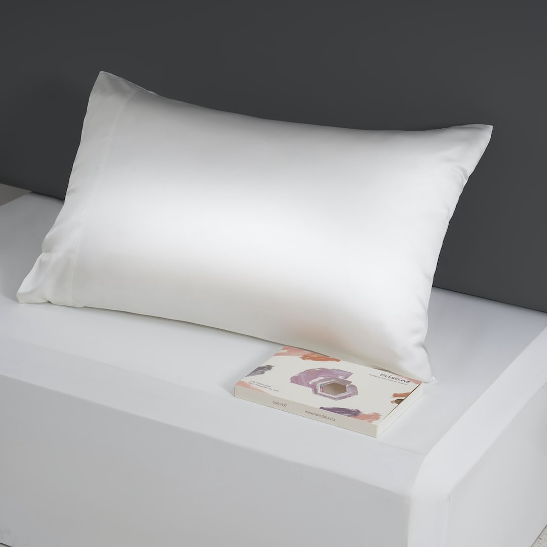 100% Mulberry Silk 25 Momme Silk Pillowcase - White