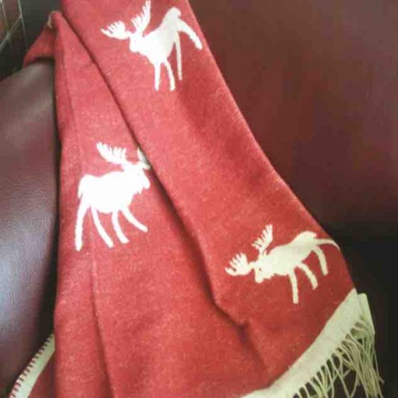 Moose Made in Portugal 100% Cotton Throw